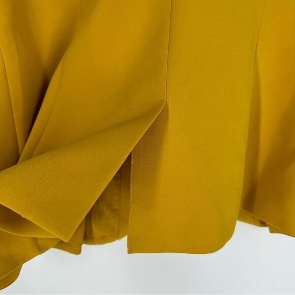 ELOQUII Women’s Mustard Yellow Button Up Blazer - Picture 8 of 9